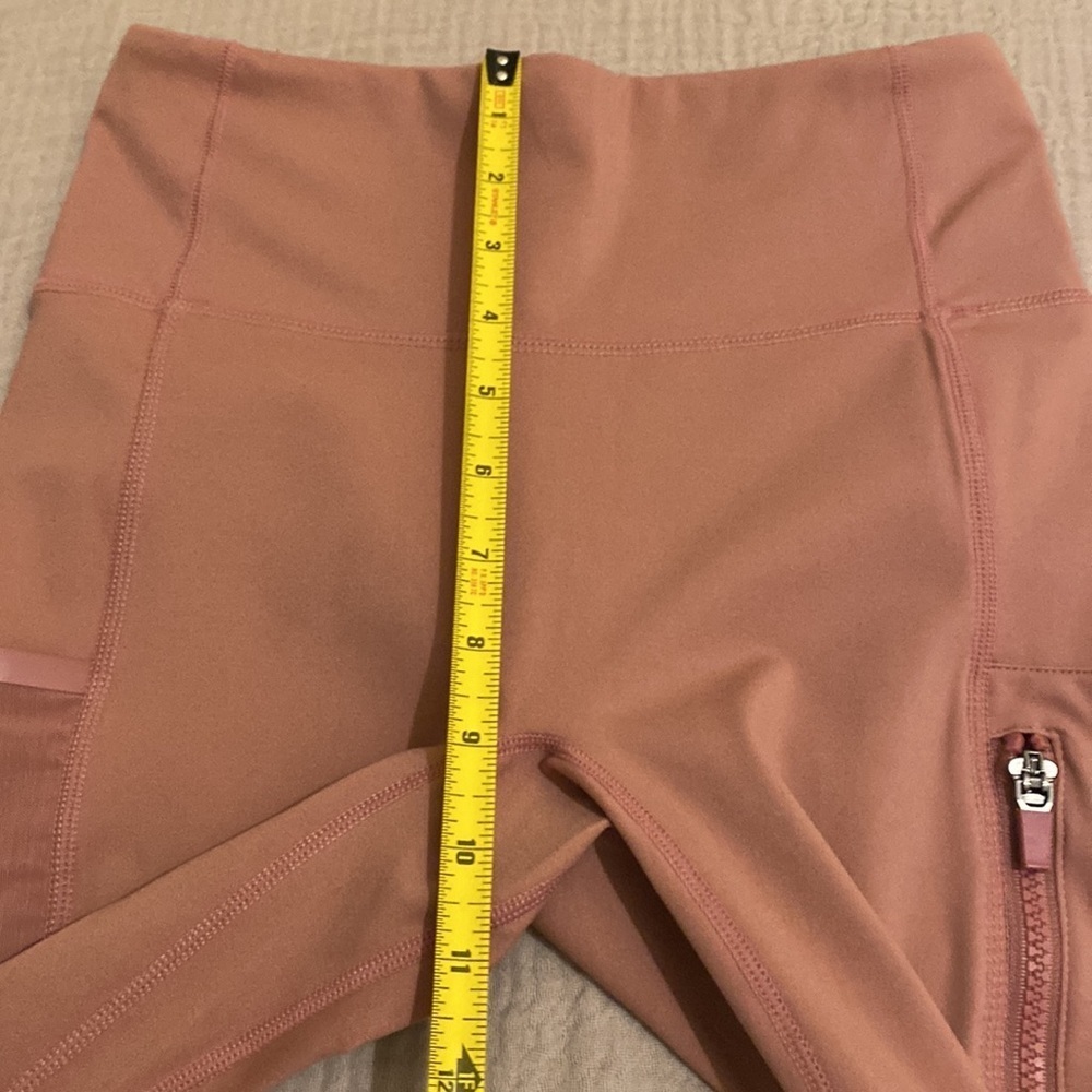 Fabletics Motion 365 leggings. Size S - Picture 5 of 9